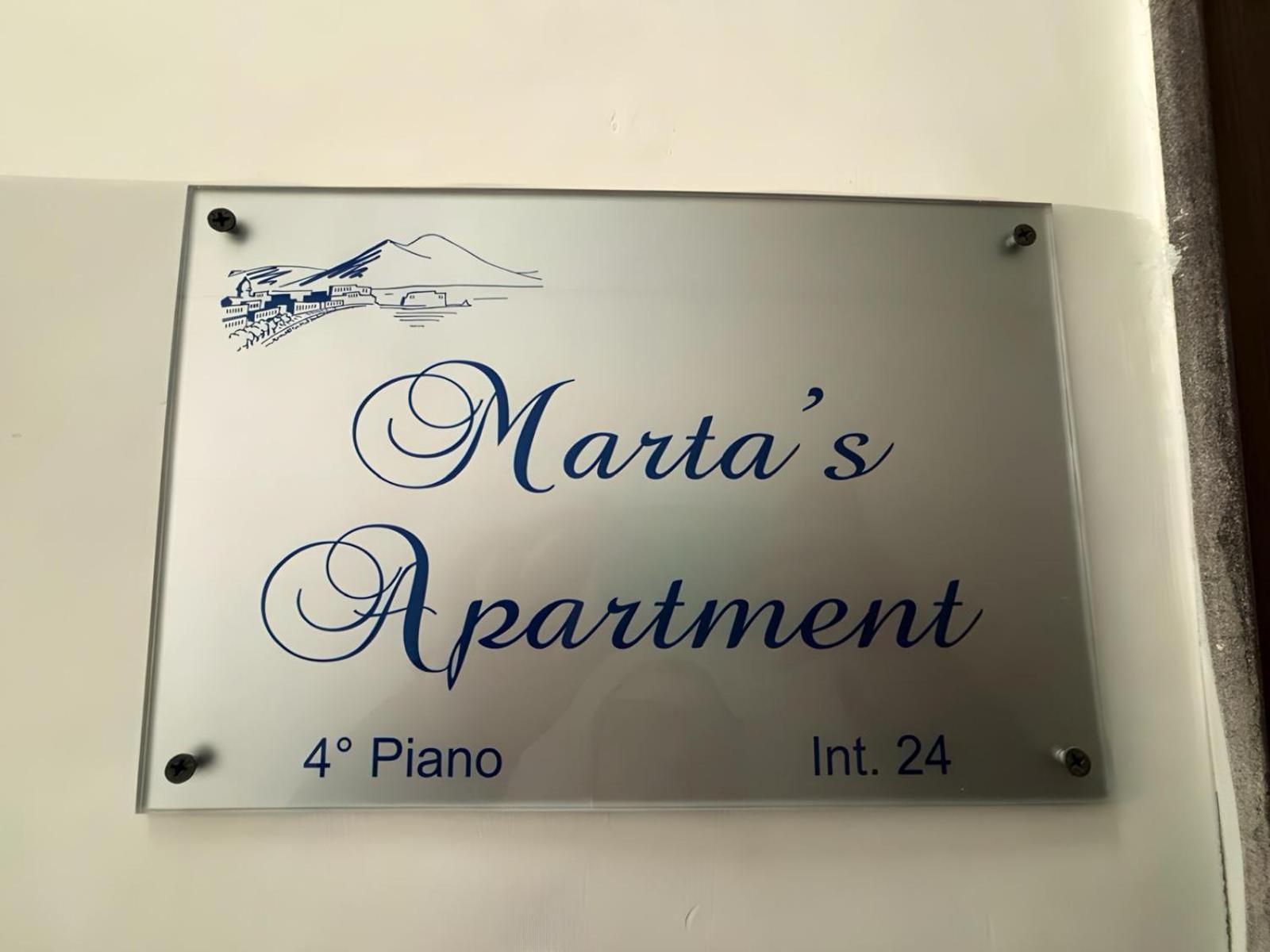 Marta'S Apartment Napoli Bagian luar foto