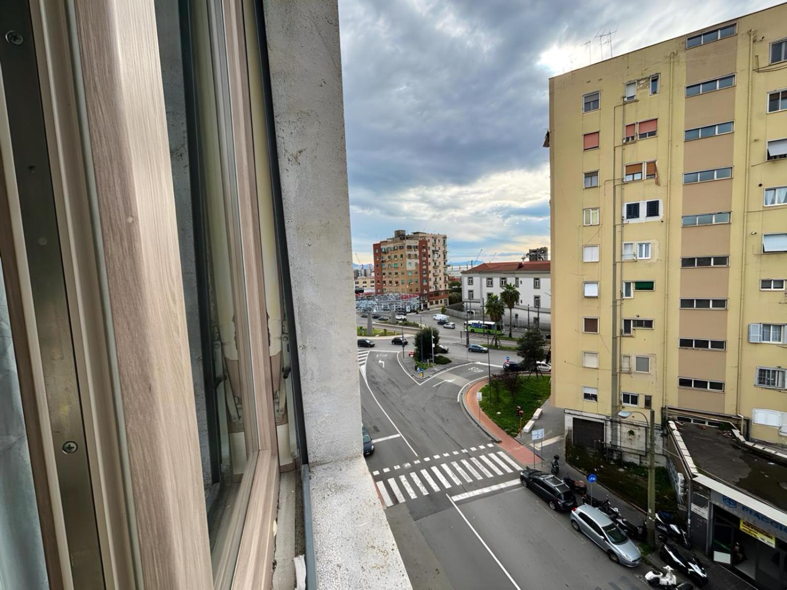 Marta'S Apartment Napoli Bagian luar foto